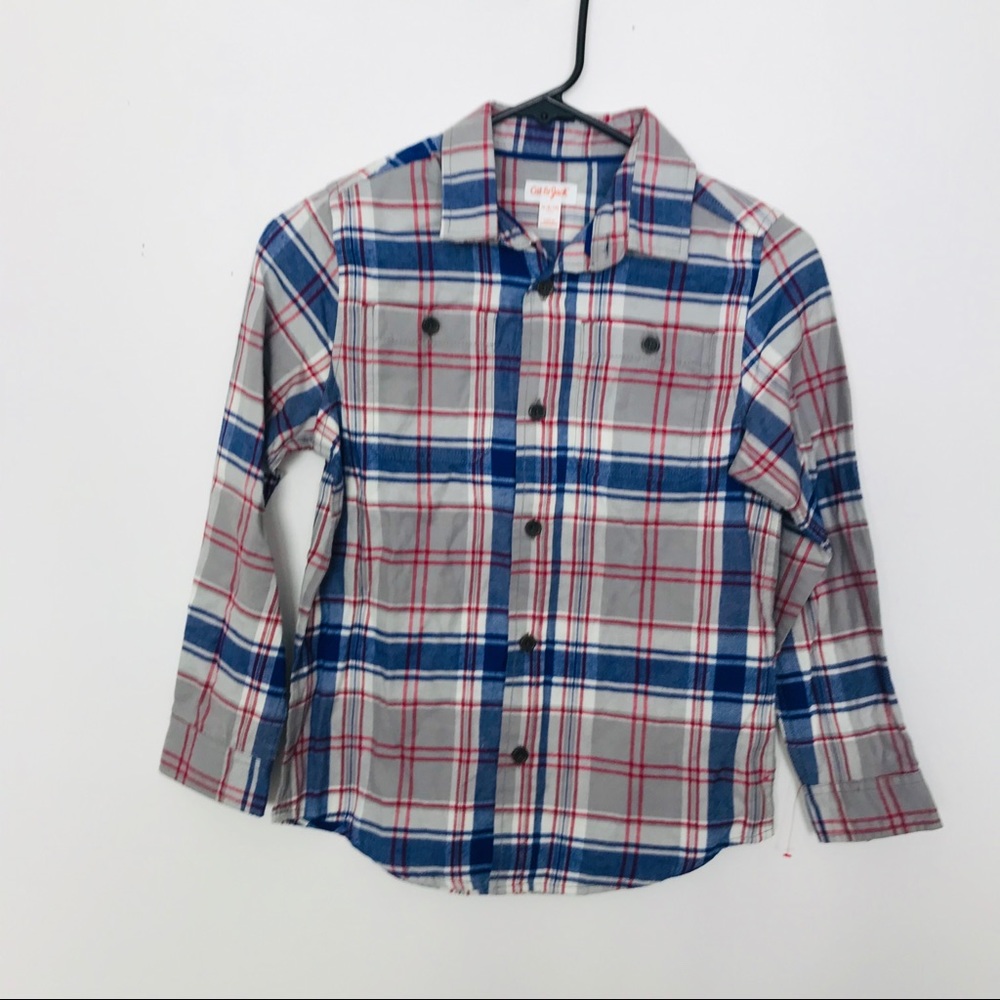 Boy’s cat and jack button down shirts
